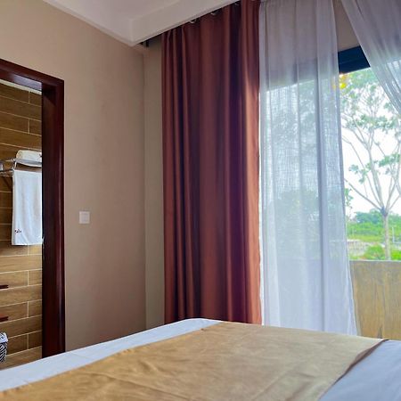 Sky Kenako Hotel Kribi Exteriér fotografie